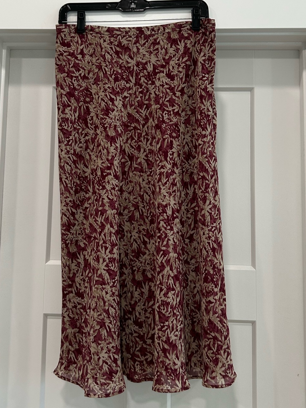 Vintage midi skirt